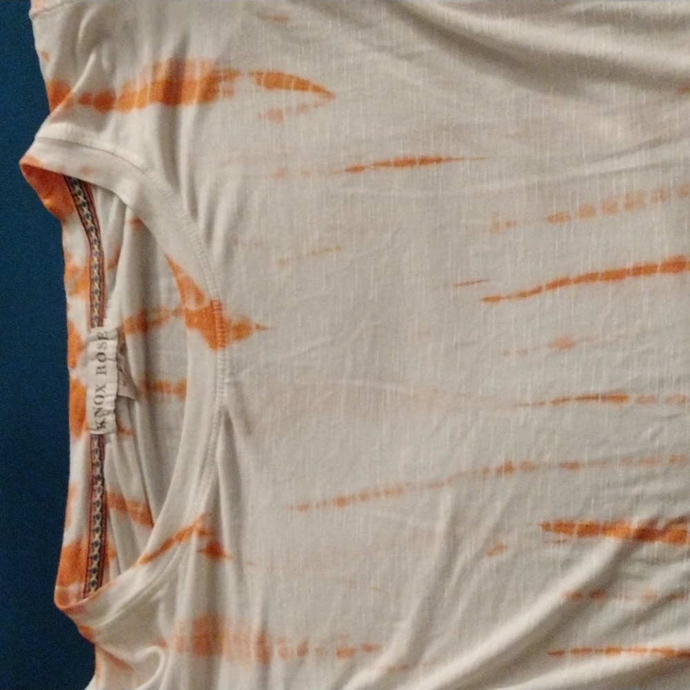 Tee